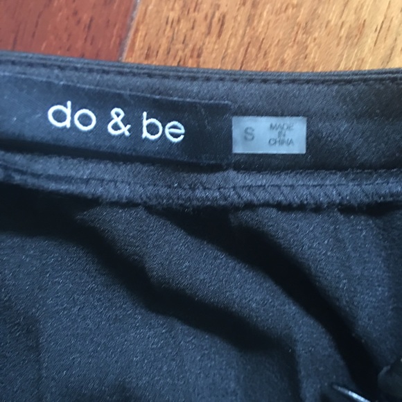 Pleated black skirt size S - Picture 6 of 6